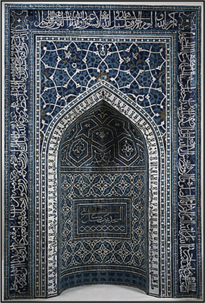 <p>a typical decorative motif of Islamic architectural mosaics</p>
