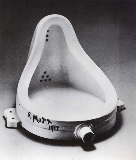 <p>Fountain</p>