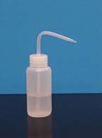 <p>squeeze sides to dispense distilled water</p>