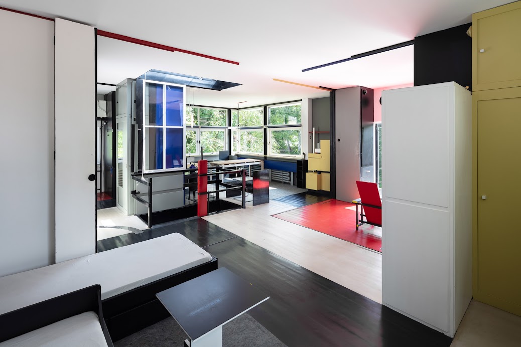 <p>Schroder House</p>