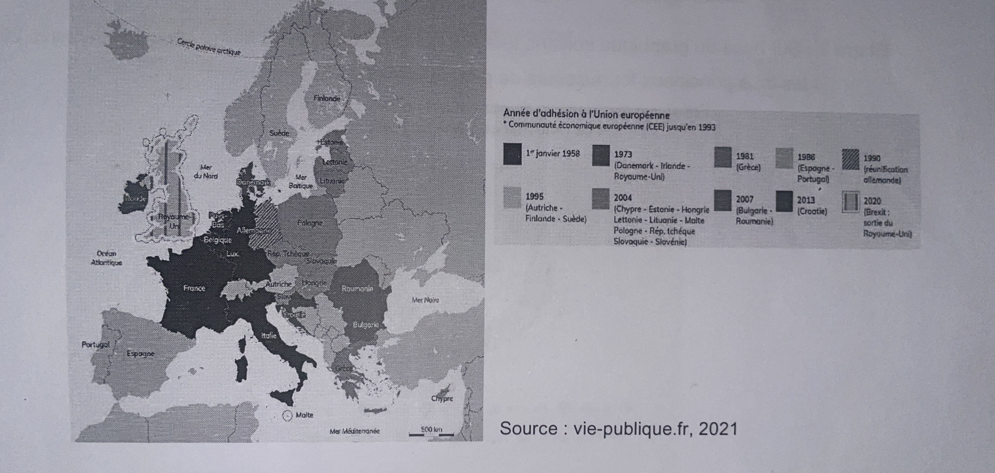 <p>A l’aide de la carte ci-dessous, délimite l’UE sur la carte de synthèse. </p>