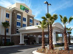 <p>the hotel</p>