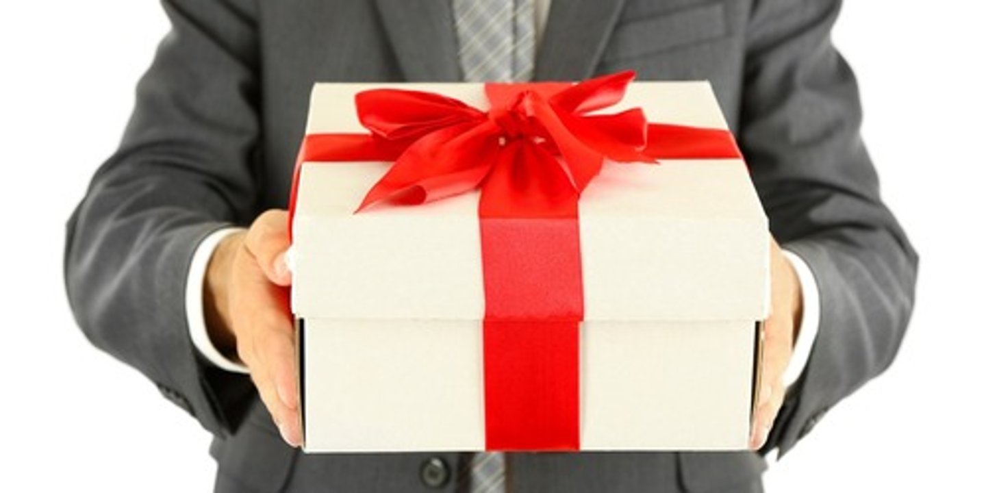 <p>gift</p>