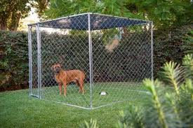 <p><strong>Enclosure </strong></p>