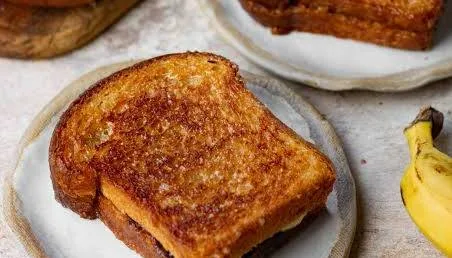 <p>el pan tostado</p>