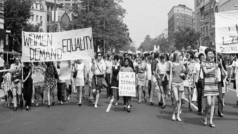 <p><strong>pay one’s dues</strong></p>