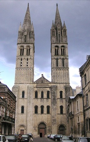 <p>abdij van Saint Etienne/Abbaye-aux-Hommes (1125-1130, Caen Frankrijk)</p>