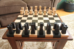 <p>je joue aux échecs</p>