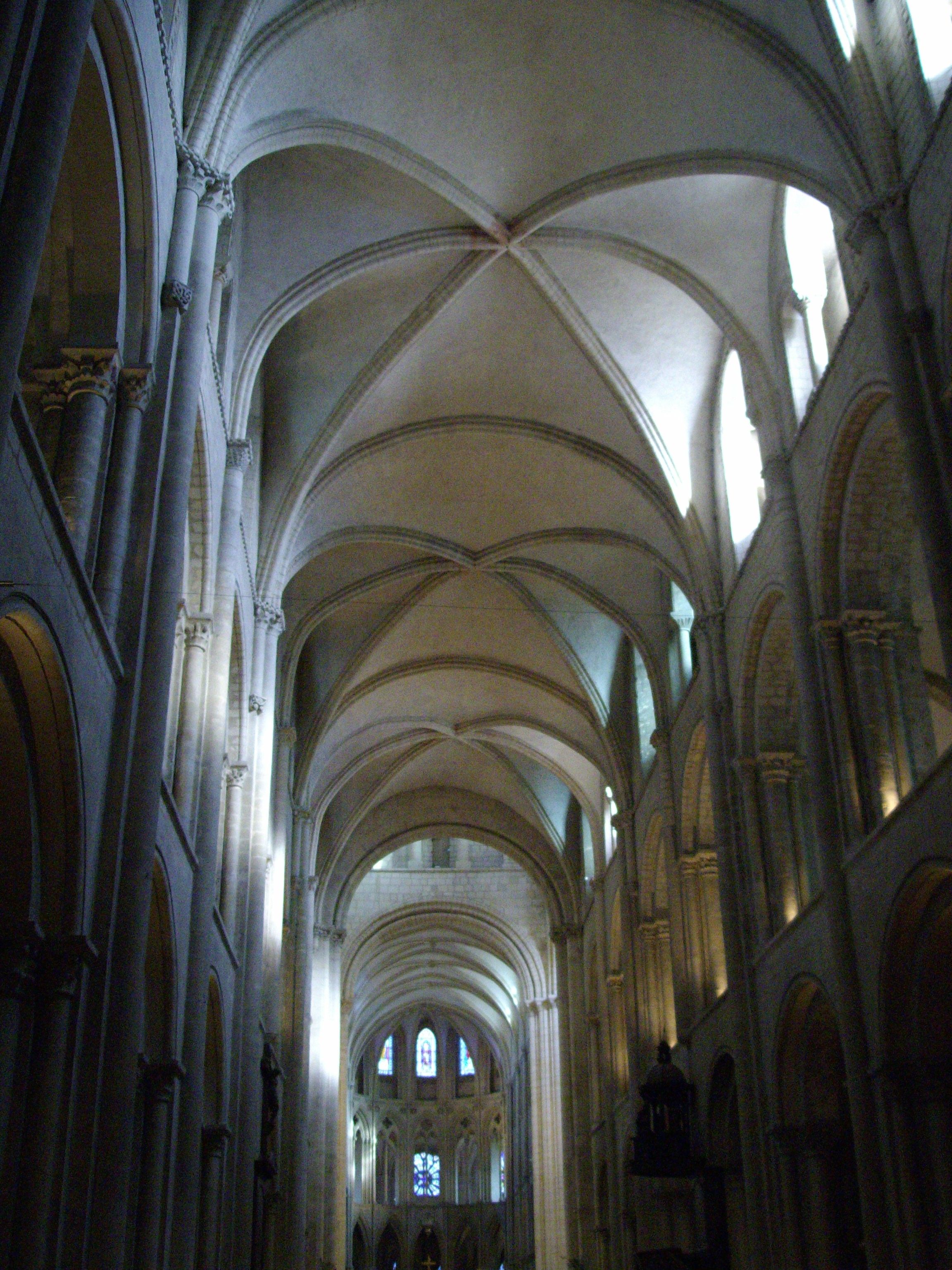 <p><span style="background-color: transparent;">A style of vault in which projecting surface arches, known as ribs, are raised along the intersections of segments of the vault. Ribs may provide architectural support as well as decoration to the vault’s surface.</span></p>