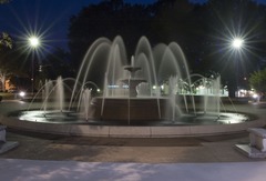 <p>fountain</p>