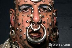 <p>extremely unconventional </p><p>"Wasn't he _______?" Lorna said of the strange man who appeared from nowhere and offered her an apple.</p>