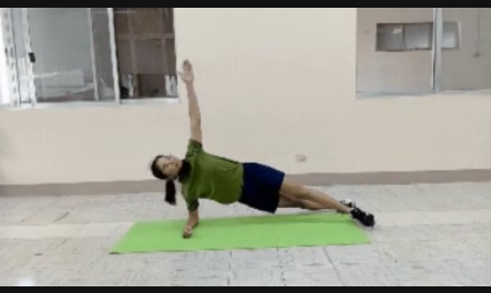 <ul><li><p>Lie on your side on a mat with your legs extended straight in a staggered position, placing the top leg slightly in front of the bottom leg.</p></li><li><p>Place your elbow directly under your shoulder, forearm flat on the mat.</p></li><li><p>Tighten your abdominal muscles by drawing your belly button towards your spine.</p></li><li><p>Keep your body in a straight line from head to heels, with your neck in a neutral position.</p></li><li><p>Press through your forearm and bottom foot to lift your hips off the mat.</p></li><li><p>Your body weight should be supported by your forearm and the side of your bottom foot.</p></li><li><p>Keep your core, glutes, and leg muscles engaged to prevent your hips from sagging.</p></li><li><p>Lower your hips back to the mat and roll onto your opposite side.</p></li><li><p>Repeat the side plank on the other side, following the same steps.</p></li><li><p>Ensure your elbow is directly under your shoulder for optimal support.</p></li><li><p>Maintain a straight line from head to heels throughout the exercise.</p></li><li><p>Breathe steadily and evenly to maintain control and stability.</p></li></ul><p></p>