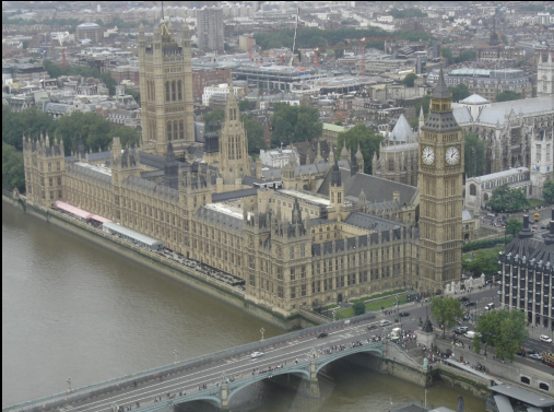 <p>After the original, the new parliament is a revivalism in gothic architecture and a rejection of neoclassicism. It uses rational baroque with gothic ornament of pointed arches, pinnacles, and crockets</p>