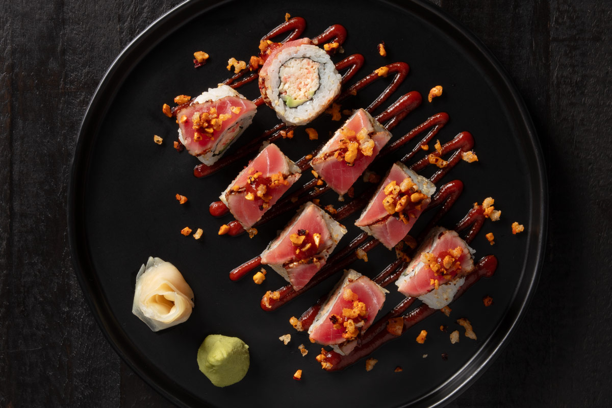 <p>Smoking Kung Pao Dragon Roll</p>