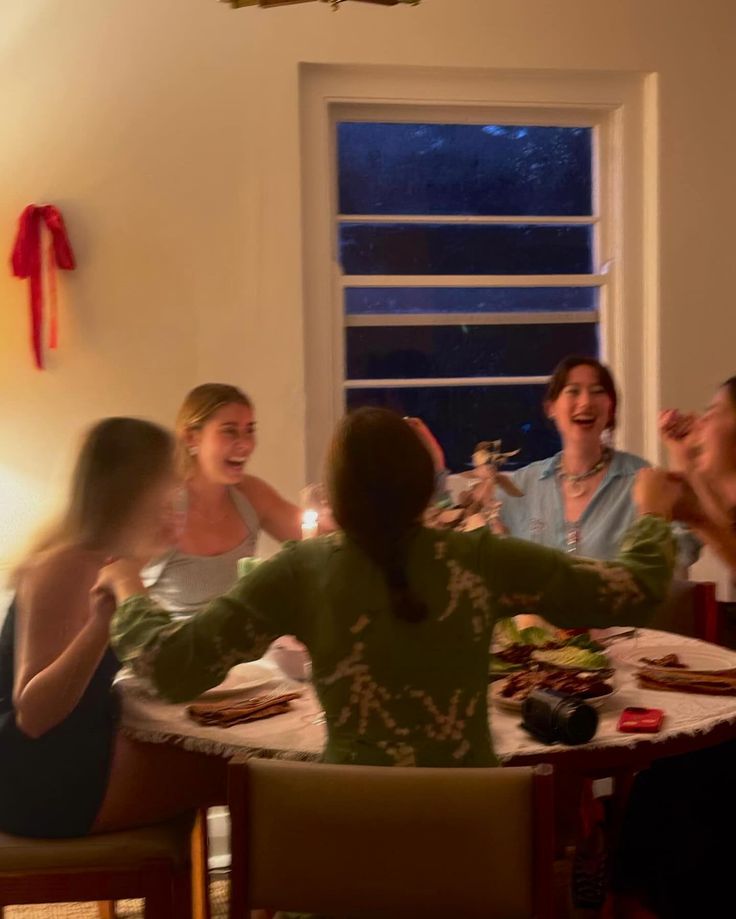 <p>hang out</p>