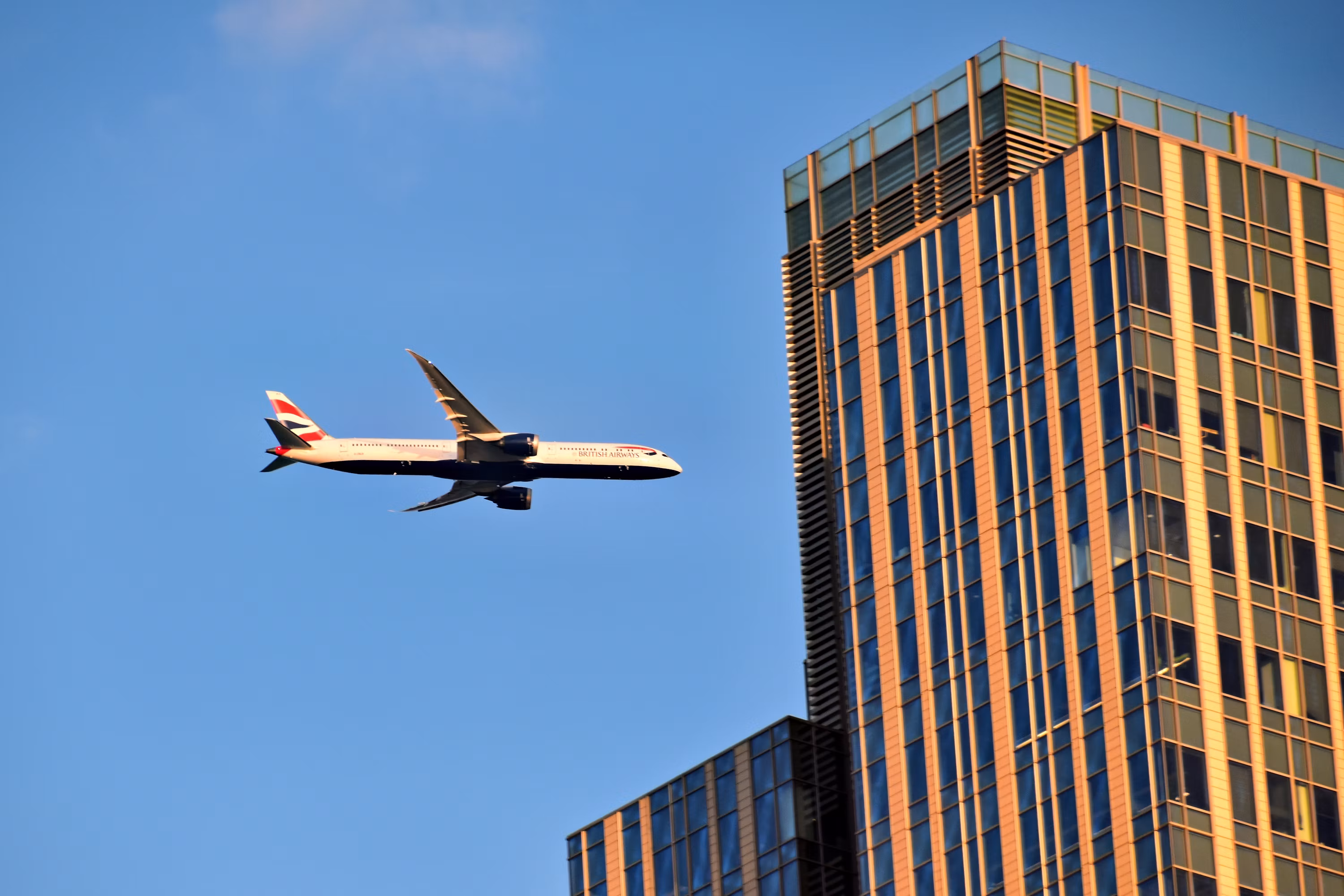 <p>A plane</p>
